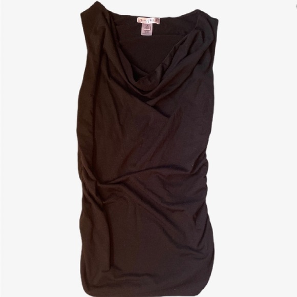 Black scoop neck blouse - Picture 2 of 5